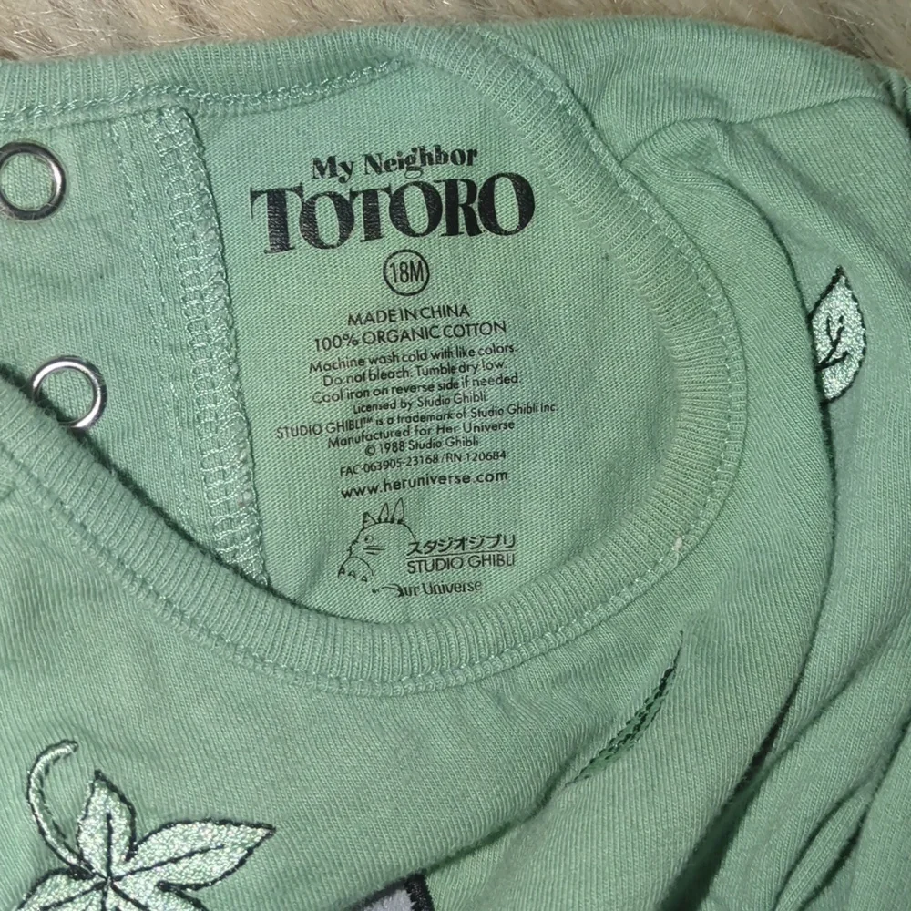 My Neighbor Totoro 18-month Onesie - Picture 5 of 5